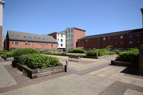 2 bedroom apartment to rent, Moulsford Mews, Reading RG30