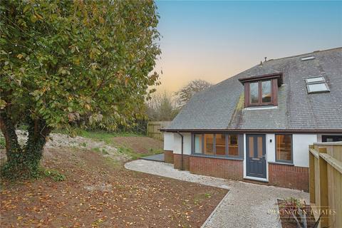 2 bedroom end of terrace house for sale, Chard Gardens, Devon PL5