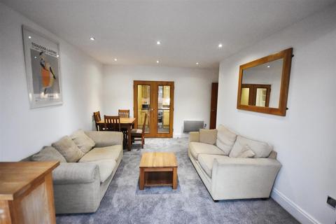 2 bedroom apartment to rent, Dorey House, Brentford Lock