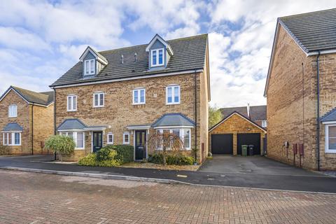 4 bedroom semi-detached house for sale, Bridleway Views, Evesham, Worcestershire