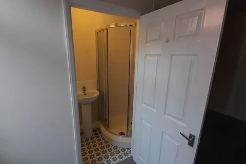 1 bedroom in a house share to rent, Doncaster, DN4