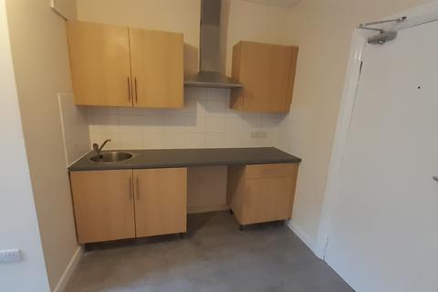 1 bedroom in a house share to rent, Doncaster, DN4