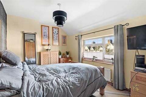 12 Wells Gardens, Broadway, WR12 7BA