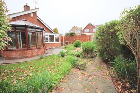 3 bedroom detached bungalow for sale, Wendover Way, Luton