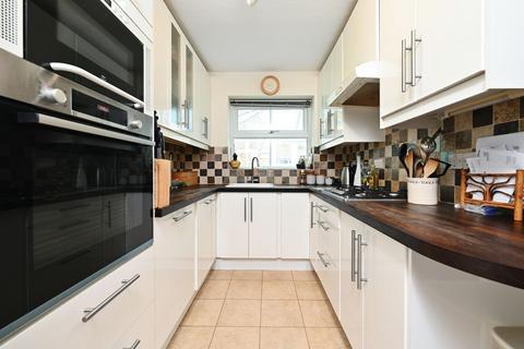 3 bedroom detached house for sale, Tarn Close, Farnborough, GU14