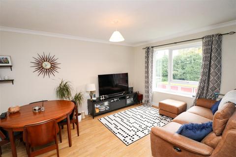 2 bedroom apartment for sale, Fleet Road, Fleet GU51