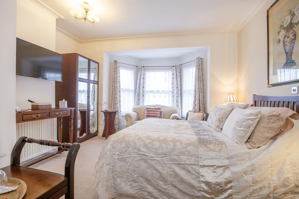 Bed 1 2