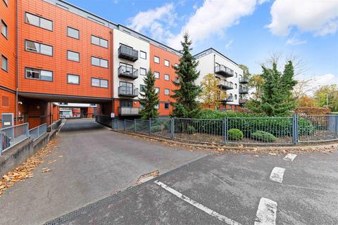 1 bedroom flat for sale, Church Street, Epsom