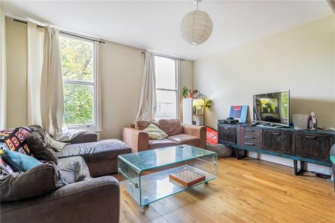 3 bedroom apartment to rent, Evering Road, London, E5