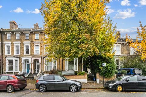 3 bedroom apartment to rent, Evering Road, London, E5