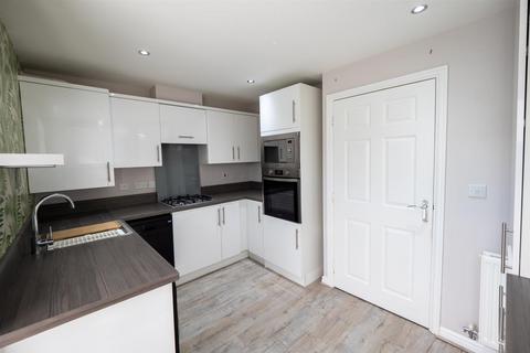 3 bedroom semi-detached house to rent, Flint Road, Alexandra Park, Sunderland