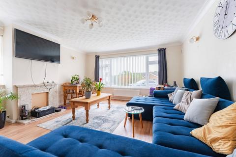 47 Compit Hills, Cromer, NR27 9LL