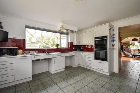 3 bedroom detached bungalow for sale, Battery Hill, Fairlight, Hastings