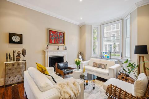 4 bedroom terraced house to rent, Finborough Road, London, SW10