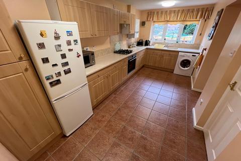 4 bedroom detached house for sale, Dinam Park Pentre - Pentre