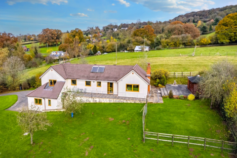 4 bedroom bungalow for sale, The Downs, Bromyard, HR7