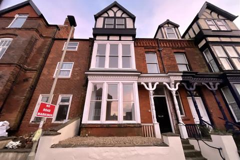 5 bedroom house to rent, Lonsdale Road, Scarborough