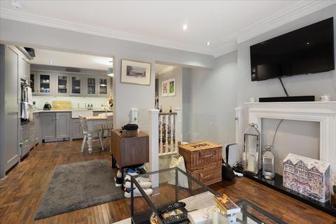 2 bedroom apartment for sale, Fulham Park Gardens, Fulham, London, SW6