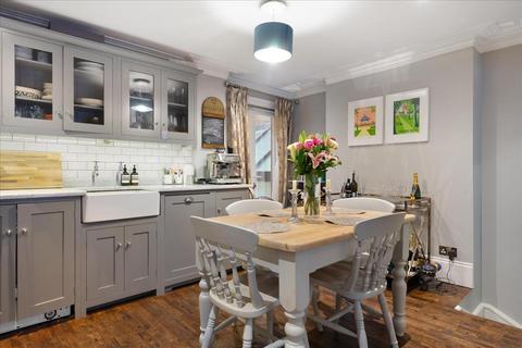 2 bedroom apartment for sale, Fulham Park Gardens, Fulham, London, SW6