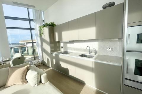 2 bedroom penthouse to rent,  La Rue de l'Etau , Jersey JE2