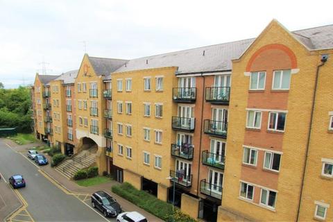 2 bedroom apartment to rent, Griffin Court, Black Eagle Drive,Northfleet