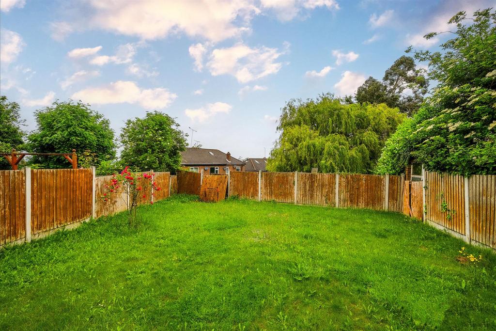 13 dovehouse gdns-21 rszd.jpg