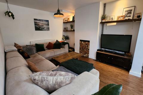 2 Catherine Way, Broadstairs, CT10 1BW