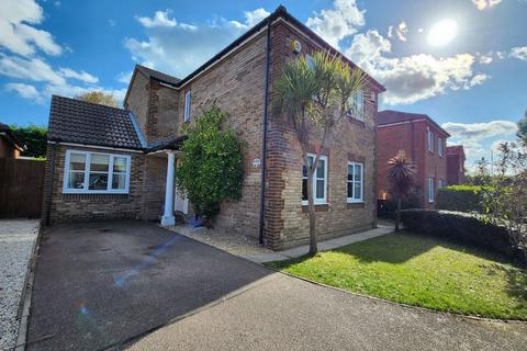 4 bedroom detached house for sale, Nursery Gardens, Broadstairs CT10