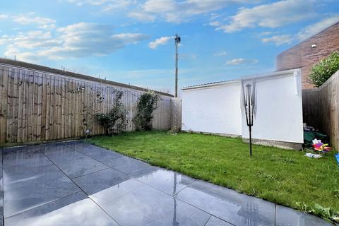 3 bedroom end of terrace house for sale, Dawan Close, Barry, CF62