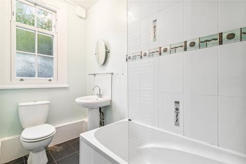 146 Reform Street, London, SW11 5AH
