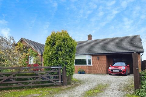 4 bedroom detached bungalow for sale, Weston Lullingfields, Shrewsbury