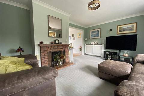 4 bedroom detached bungalow for sale, Weston Lullingfields, Shrewsbury