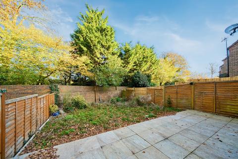 54 Algar Close, Stanmore, HA7 3NL