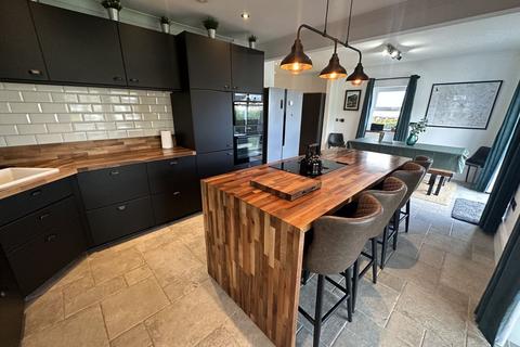 Farrington Cerrigcochion Road, Brecon, LD3 7NR