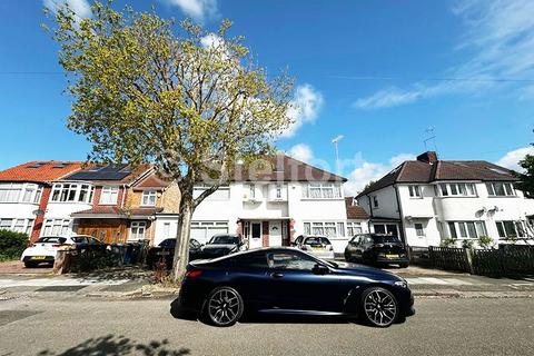 5 bedroom terraced house to rent, Oakhampton Road, London NW7