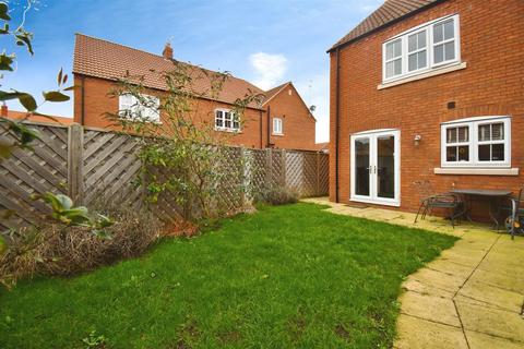 3 bedroom semi-detached house for sale, Grosvenor Road, Kingswood, Hull