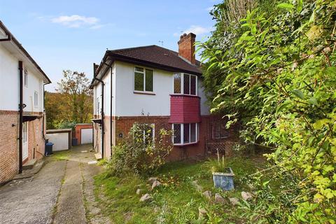 3 bedroom house for sale, Garston Gardens, Kenley CR8