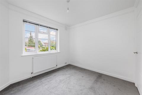 2 bedroom flat to rent, Park Road, Twickenham TW1 TW1