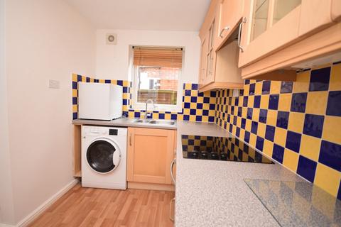 2 bedroom cottage to rent, Bear Lane, Farnham, Surrey, GU9