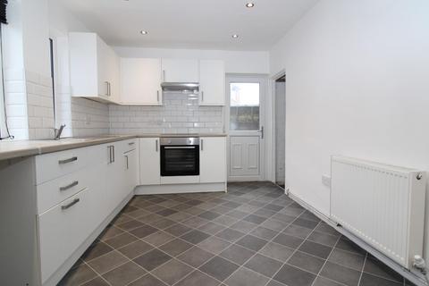 3 bedroom end of terrace house to rent, Birkbeck Place, Fleetwood FY7