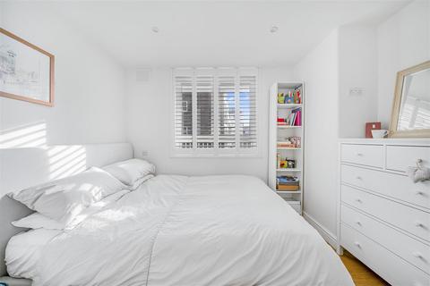 2 bedroom flat for sale, Lloyd Baker Street, London WC1X