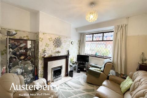 2 bedroom townhouse for sale, Owen Grove, Stoke-On-Trent ST6