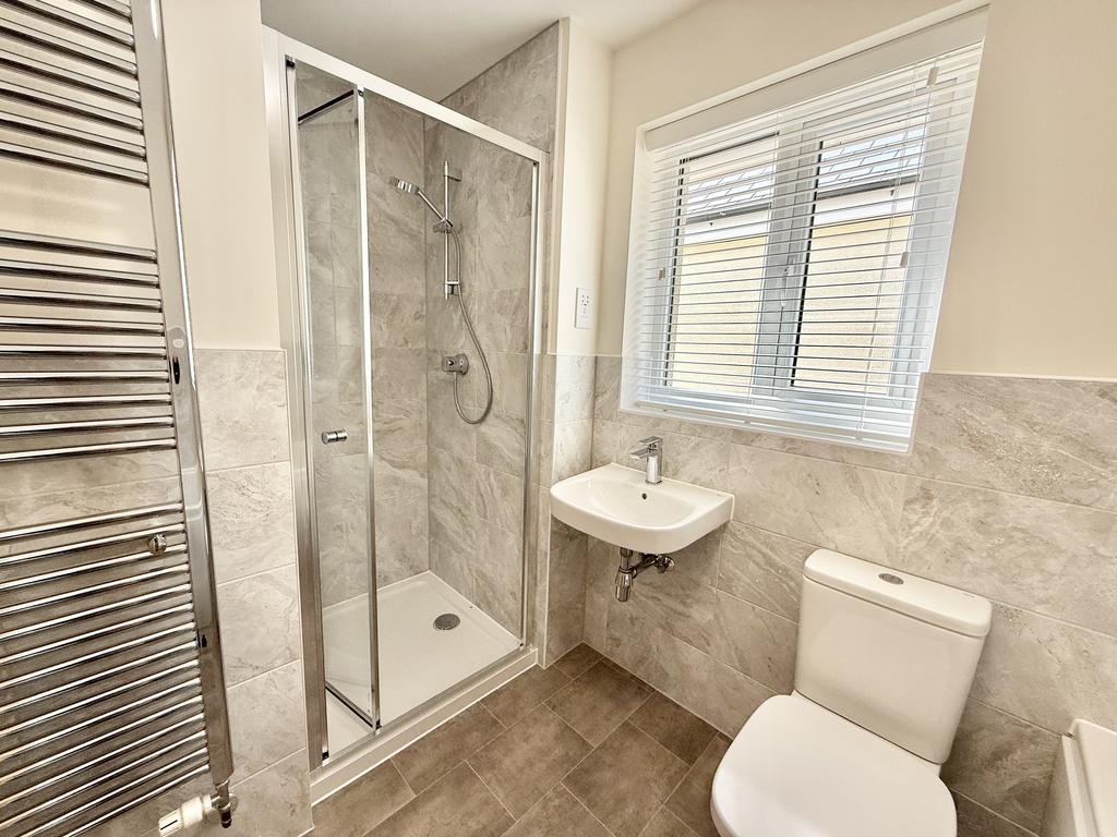 4 Piece Bathroom Suite