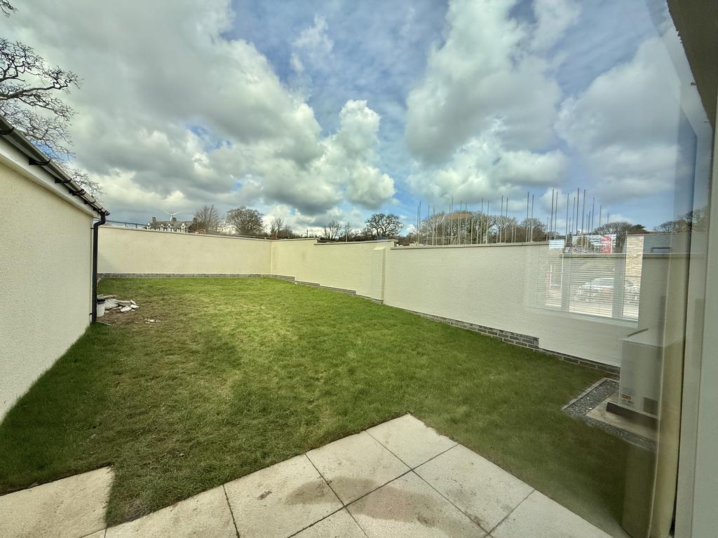 Turfed Rear Walled Garden