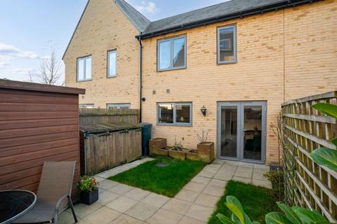 70 Consort Avenue, Trumpington, Cambridge, CB2 9AF