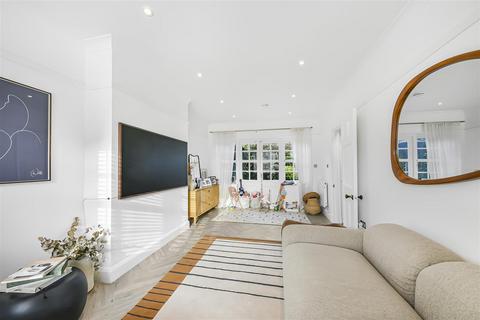 4 bedroom terraced house to rent, TEMPLE FORTUNE LANE, HAMPSTEAD GARDEN SUBURB, NW11