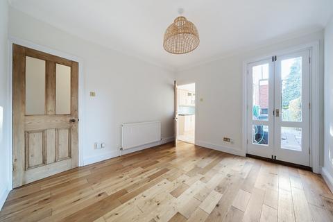 14 Monks Road, Hyde, Winchester, SO23 7EQ
