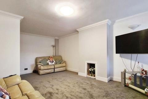 4 bedroom detached house for sale, Vaughan Close, Braintree CM77