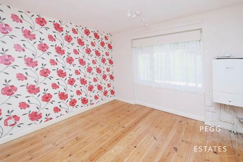 36 Ben Jonson Close, Torquay, TQ2 6BT