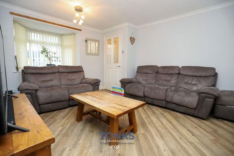 3 bedroom semi-detached house for sale, Belgrave Road, Halesowen B62